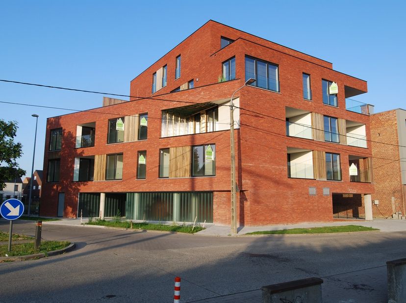 In&amp;nbsp;Residentie Camelia&amp;nbsp;geniet u van modern wooncomfort op&amp;nbsp;een toplocatie&amp;nbsp;nabij het centrum van Roeselare, op wandelafstand van het