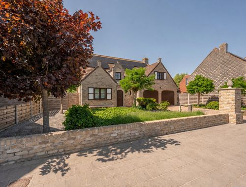                                         Villa à vendre à Brugge, € 675.000
