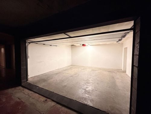                                         Garagebox te koop in Roeselare, € 49.900
