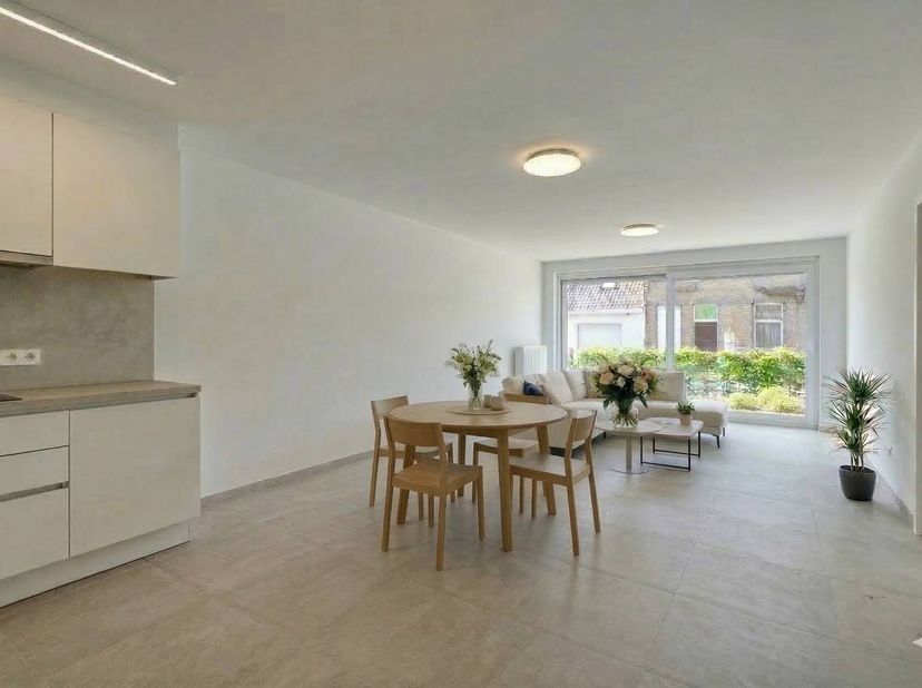 Vous recherchez un appartement où l'emplacement, l'espace et le confort sont essentiels ? <br />
<br />
Dans la Résidence Sint-Maertens Veld, vous tro
