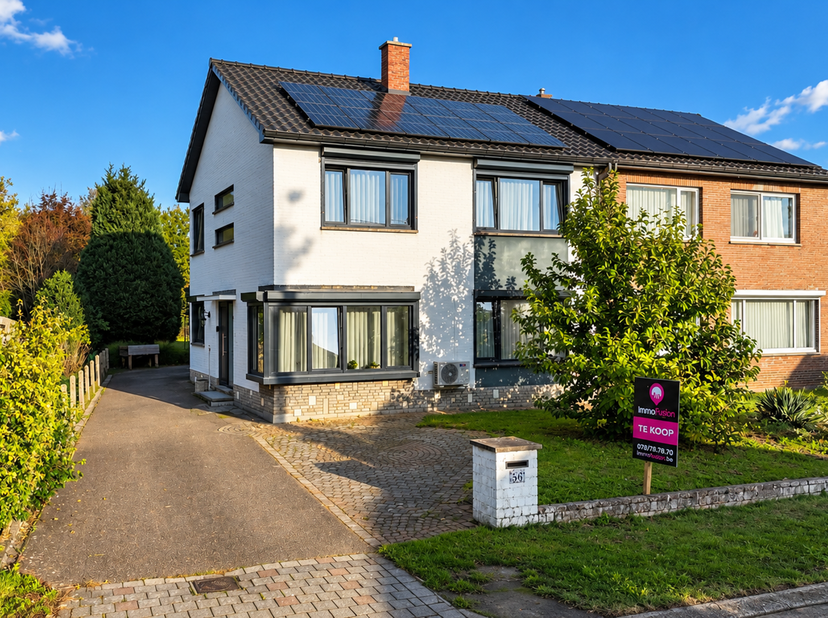 Huis te koop in Bergstraat 56,
                    3550 Heusden