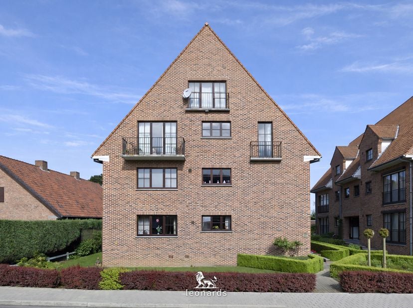 À la recherche d'un appartement stratégiquement situé ? Ce bien dans la Hippodroomstraat offre un équilibre parfait entre calme et accessibilité. En s