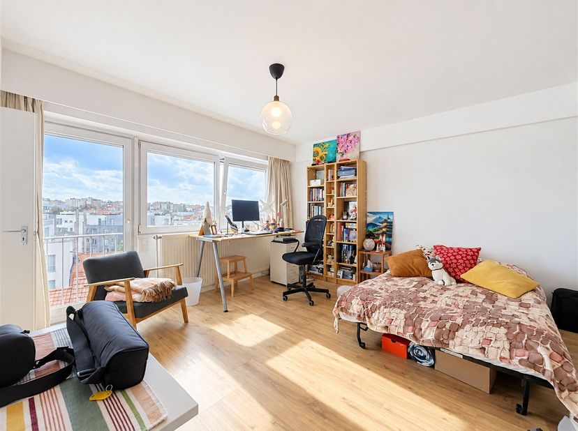 Kot-kamer te koop in Rue de la Jonchaie 15 bus H5,
                    1040 Etterbeek