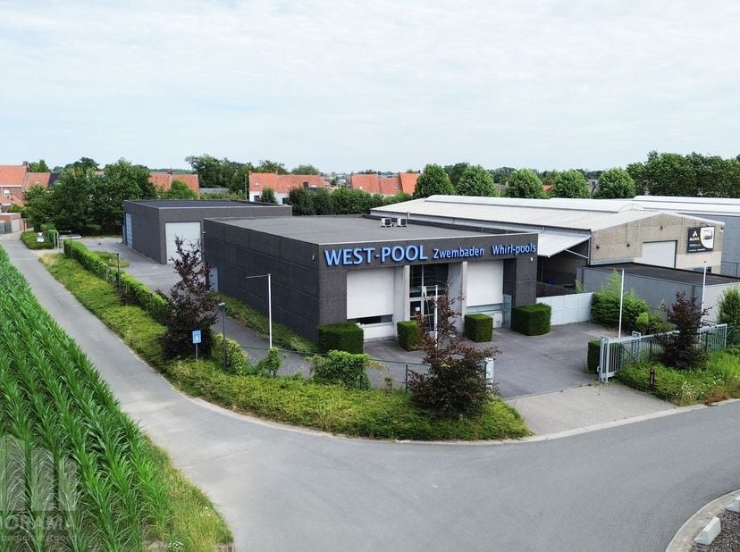 Bien professionnel à vendre à Kleine Weg 17,
                    8770 Ingelmunster