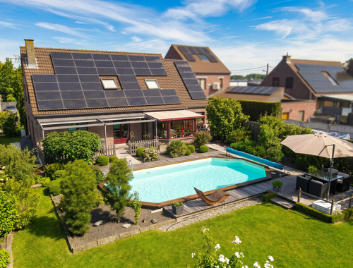                                         Woning te koop in Guignies, € 475.000
