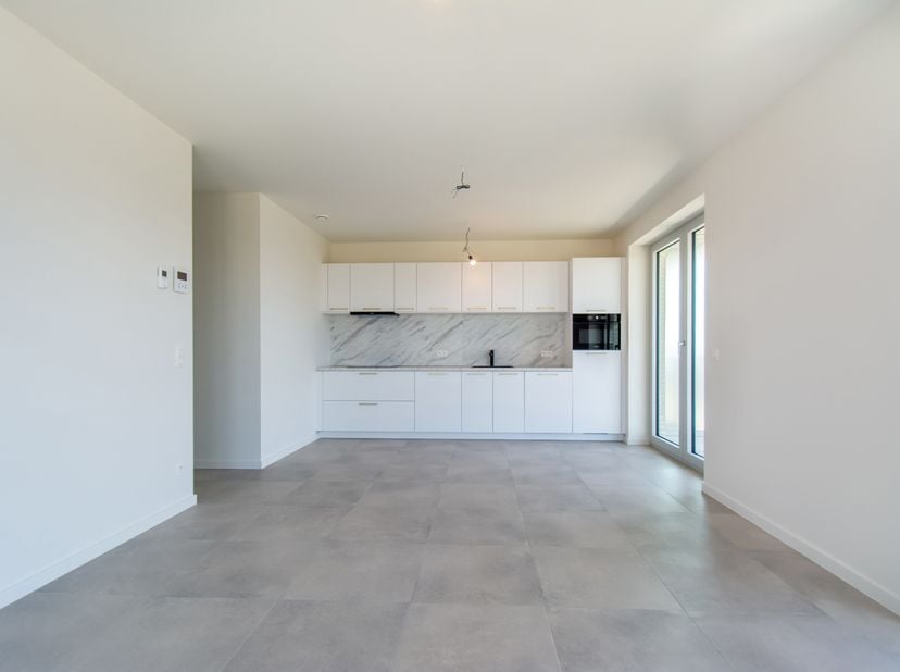 Dit nieuwbouwappartement van het project De Groene Poort geniet van een uitstekende ligging aan het Lobroekplein en het Kalverweipark, in de nieuwe dy