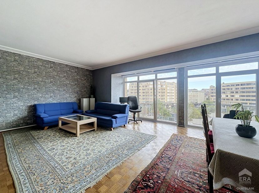 Appartement te huur in Place Eugène Flagey 9 bus 3,
                    1050 Elsene