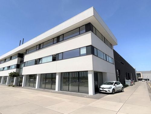                                        Bureaux à louer à Burcht, € 2.058,33
