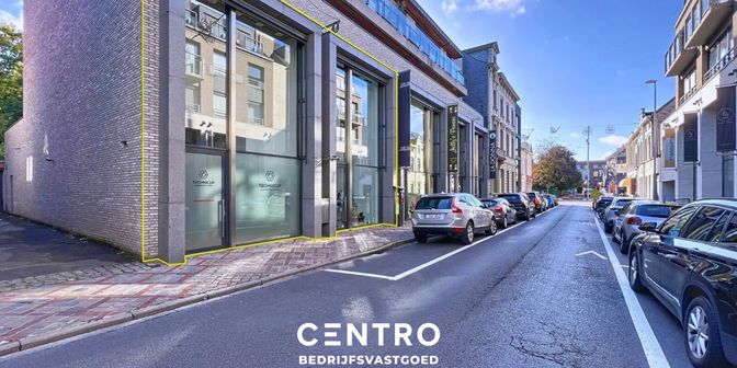Bedrijfsvastgoed te huur in Delaerestraat 13 + 13a, 8800 Roeselare
