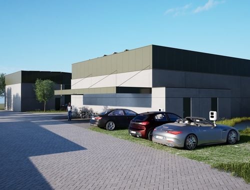                                         Bedrijfsgebouw te koop in Izegem, € 230.000
