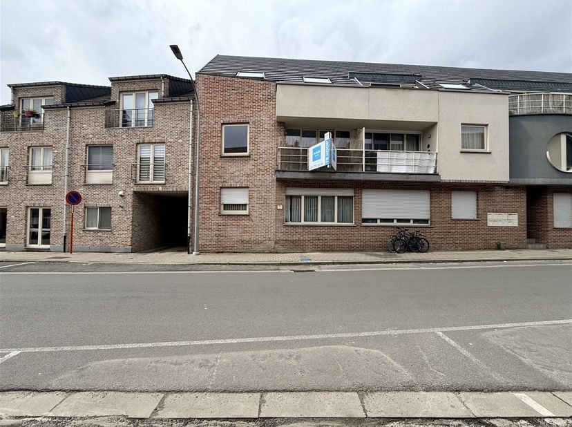 Ben je op zoek naar een knus appartement of goede investering met één slaapkamer, gelegen nabij het centrum van Temse? Lees dan zeker verder!<br />
<
