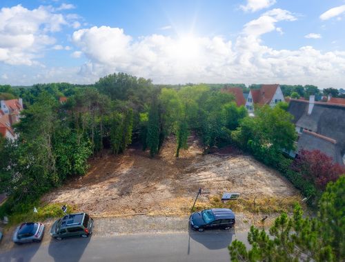                                         Bouwgrond te koop in Vlissegem, € 645.000
