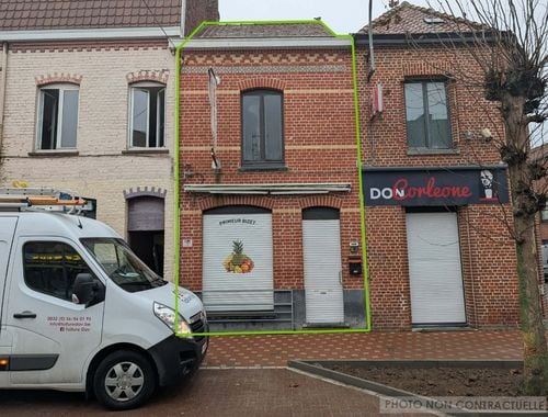                                         Woning te koop in Le Bizet, € 99.000
