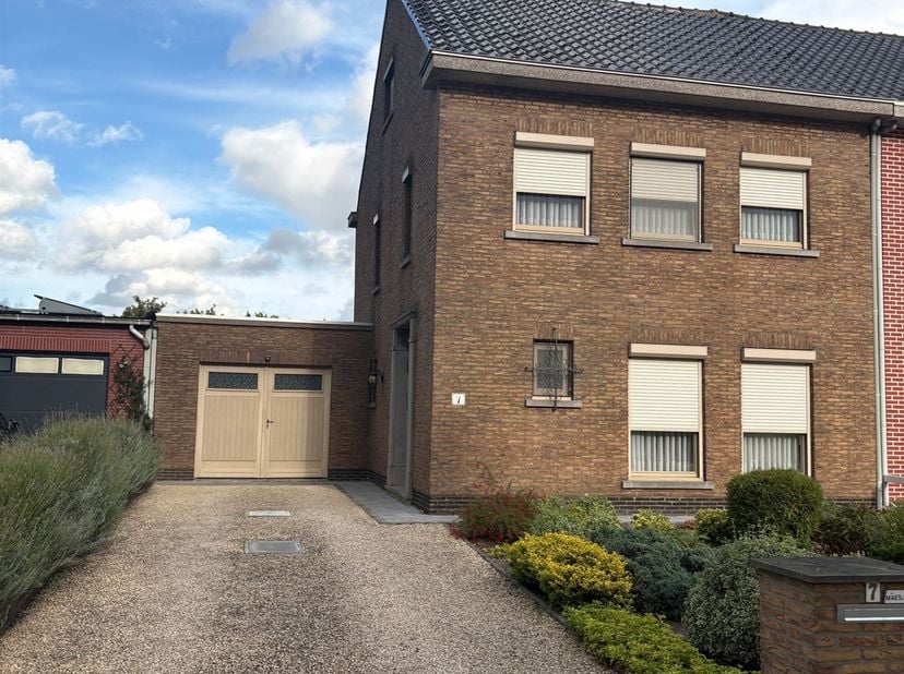 Huis te koop in Reynaertdreef 7,
                    9170 De Klinge