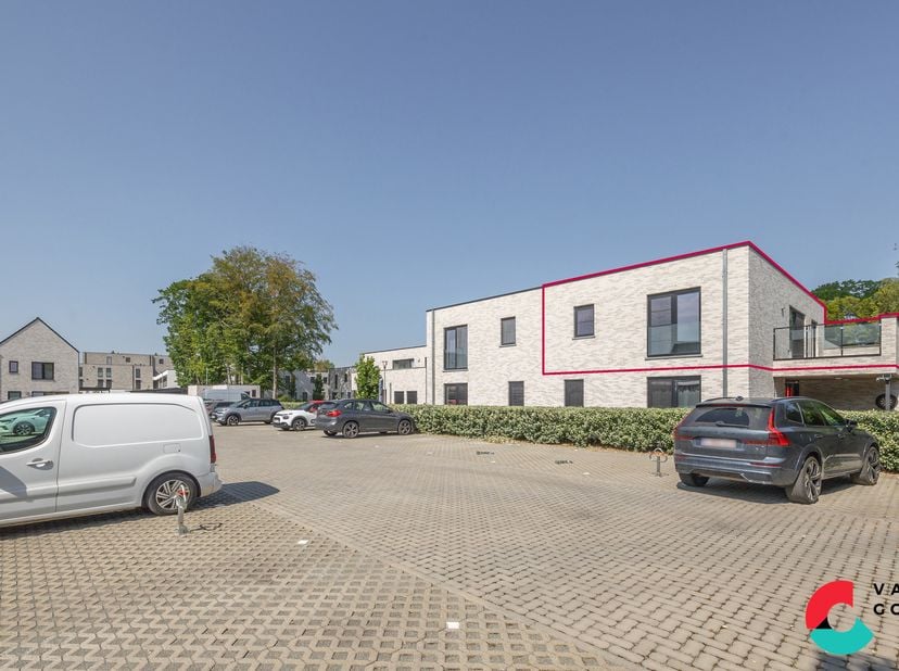 Park Mussenburg is bereikbaar via een aangelegde ingangsweg, die uitgeeft op een indrukwekkend park. Hier geniet je van de voordelen om te wonen in ee