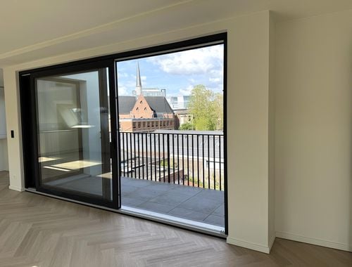                                         Penthouse te koop in Elsene, € 583.000
