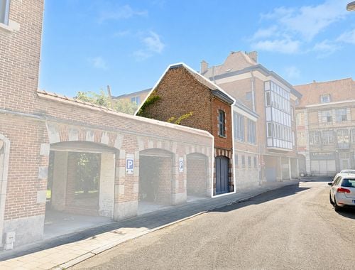                                         Garage te koop in Tournai, € 40.000

