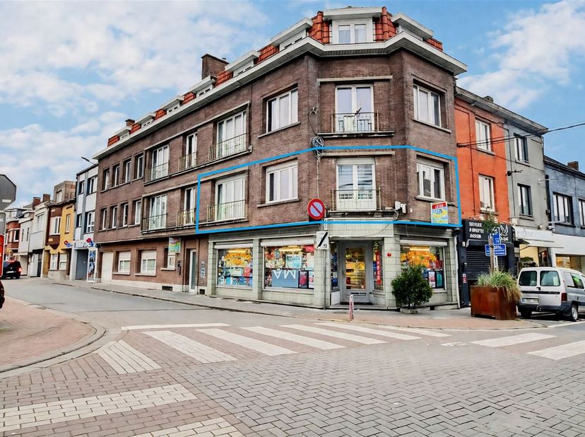 Appartement te koop in ,
                    7700 Moeskroen