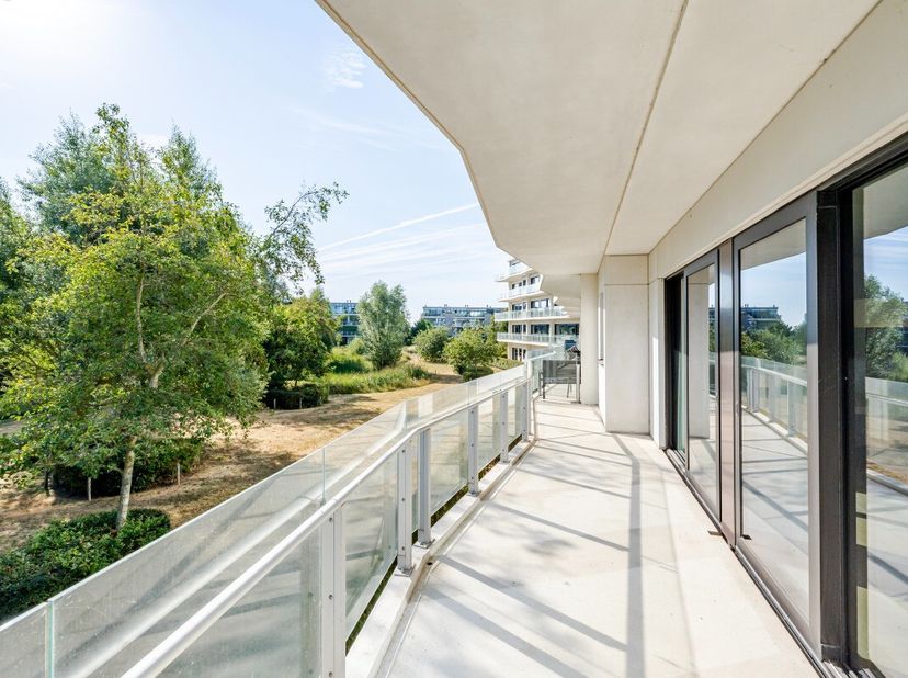 De Haan: moderne en lichtrijke assistentiewoning met 2 slaapkamers te koop in Residentie Zilverduin - De Haan.Residentie Zilverduin is gelegen in een