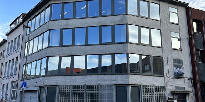 Bien professionnel à louer à Bredastraat 124, 2060 Antwerpen