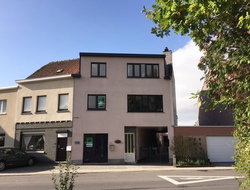                                         Triplex à louer à Melle, € 1.195

