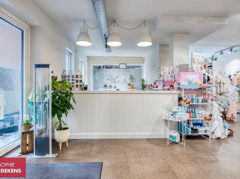 Bedrijfsvastgoed te koop in Noordervest 84,
                    3990 Peer