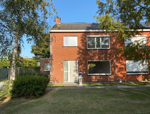                                         Woning te huur in Roeselare, € 875
