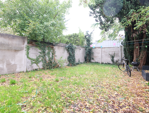                                         Gelijkvloers app. te koop in Sint-Agatha-Berchem, € 249.000
