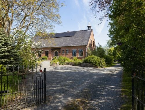                                         Villa te koop in Bever, € 695.000
