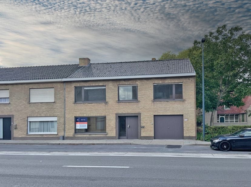 Huis te koop in Woumenweg 264,
                    8600 Woumen