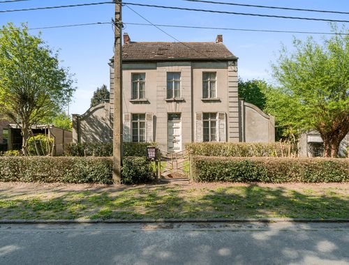                                        Villa-Manoir à vendre à Evergem, € 525.000
