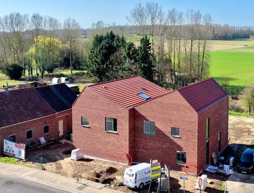                                         Woning te koop in Kerkom, € 690.000
