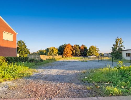                                         Grond te koop in Beerzel, € 178.000
