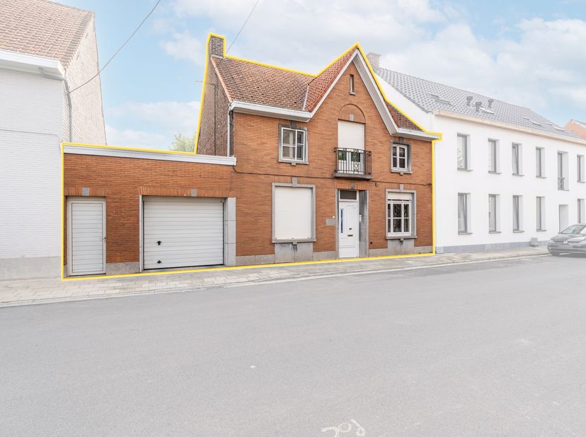 Huis te koop in ,
                    8791 Beveren