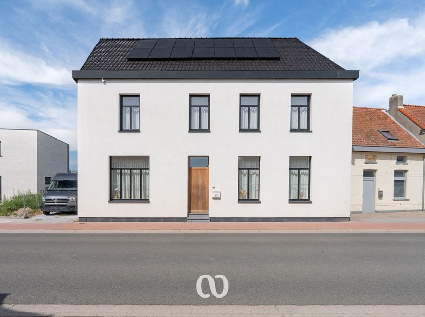 INSCRIVEZ-VOUS POUR LA PREMIÈRE VISITE LE MERCREDI 9 SEPTEMBRE VIA NOTRE SITE WEB !<br />
<br />
Vous cherchez une magnifique maison familiale rénovée