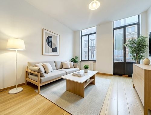                                         Appartement à vendre à Ixelles, € 350.000
