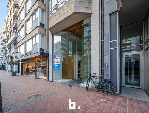                                         Commerce à louer à Knokke, € 4.250
