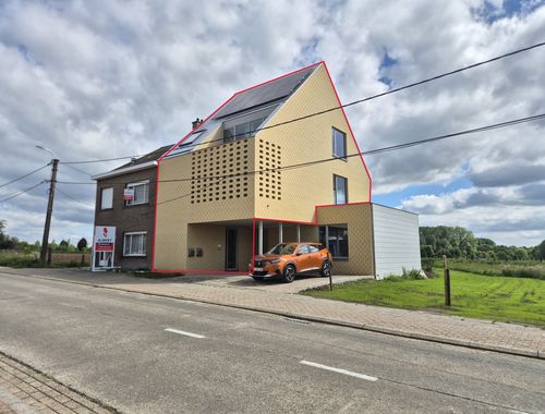                                         Triplex te huur in Wanzele, € 1.325
