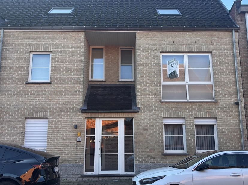 Appartement te huur in Kloosterstraat 3 bus 8,
                    3940 Hechtel