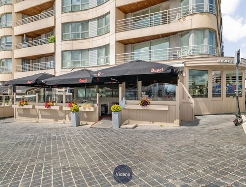                                         Horeca over te nemen in Oostende, € 60.000
