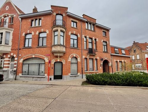                                         Appartement à vendre à Ieper, € 795.000
