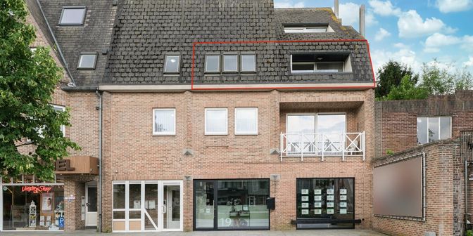 Appartement te koop in Kerkstraat 19 bus bus 3, 3910 Neerpelt