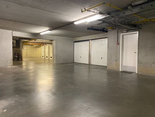                                         Garage te koop in Roeselare, € 23.000
