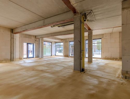                                         Handelsgelijkvloers te koop in Geel, € 125.723
