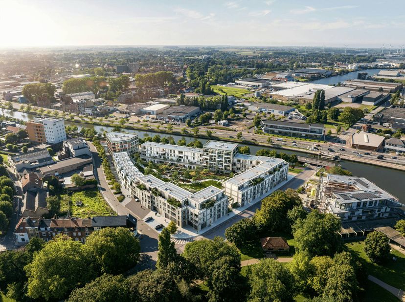Appartement te koop in Kolenkaai 37,
                    8000 Brugge