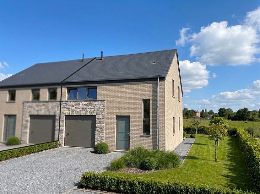Maison à vendre à Rue du Couvent 31,
                    6927 Resteigne