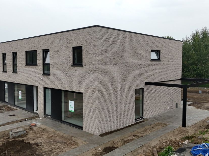 Huis te huur in Eekhoute 117,
                    8972 Proven