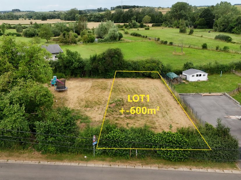 Terrain à vendre à ,
                    6750 Musson