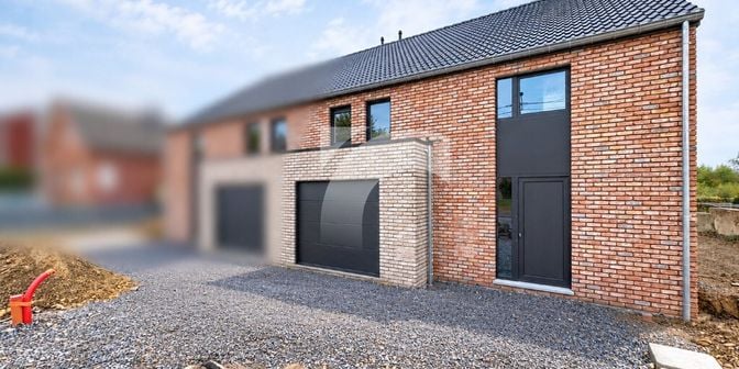 Huis te koop in Burgstraße, 4730 Raeren