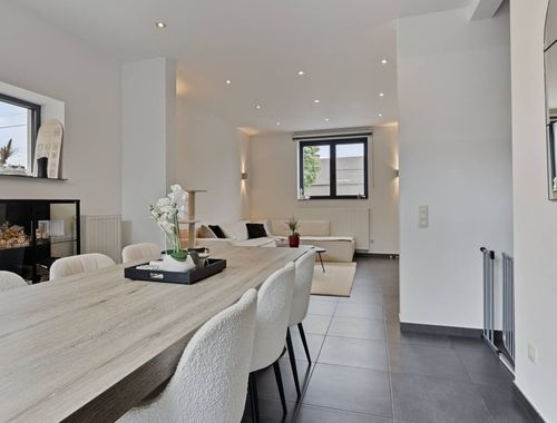                                         Maison à vendre à Alken, € 439.900
